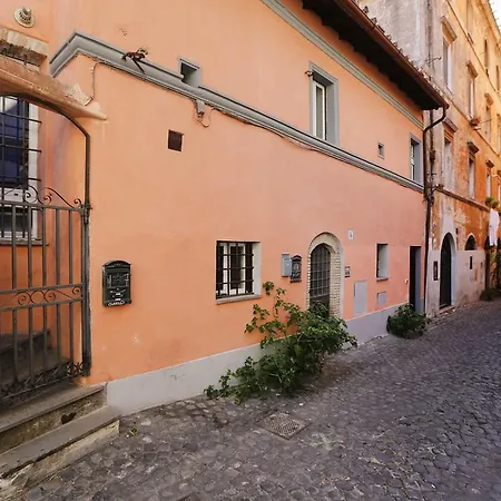 Apartment Vicolo Moroni Rome