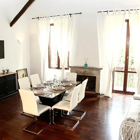 Vicolo Moroni Apartment Rome